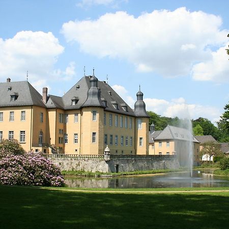 Hotel Schloss Dyck Jüchen Eksteriør bilde